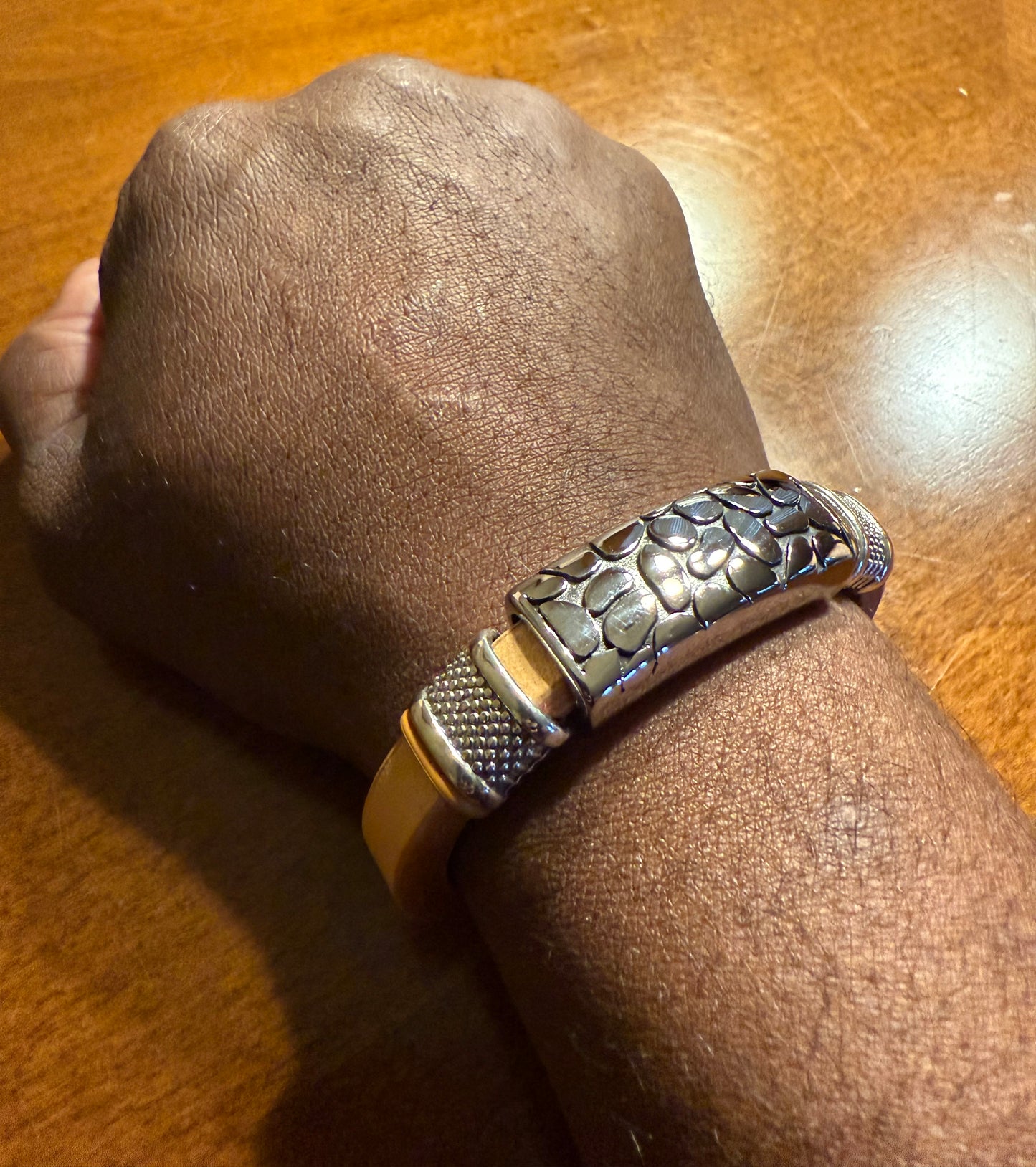 Light brown leather Regaliz bracelet