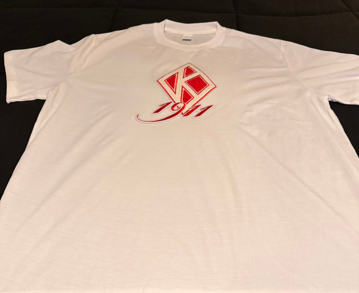 Floating “K” chenille patch t-shirt