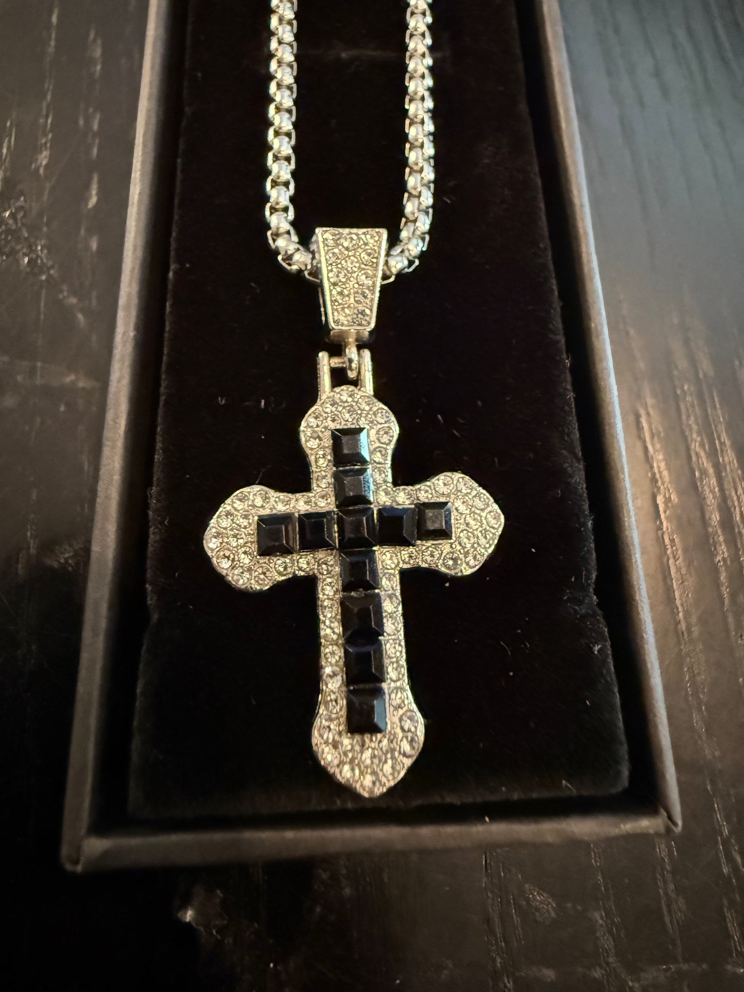 Cubic zirconia cross pendant and chain