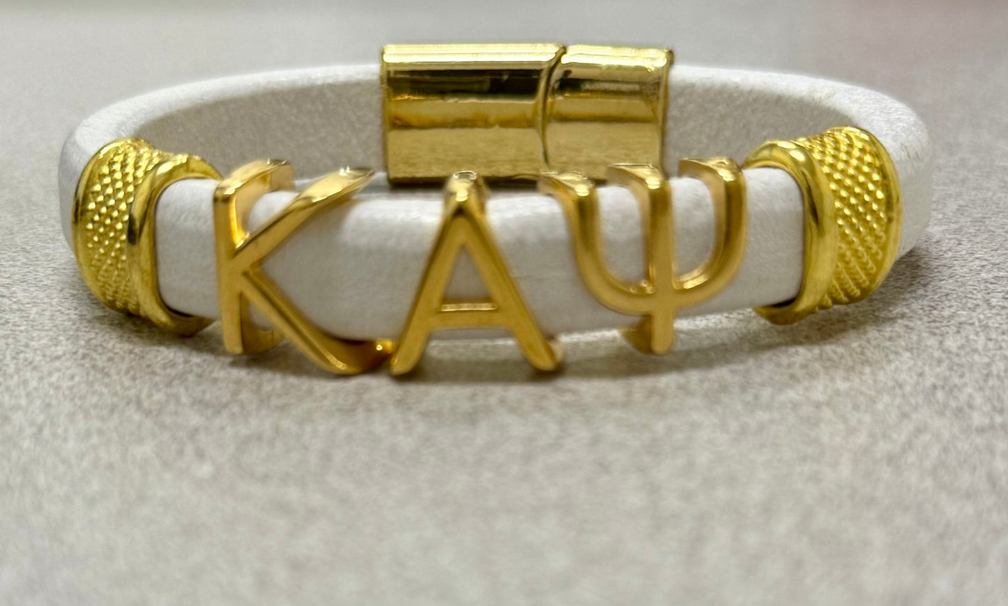 Kappa Alpha Psi regaliz bracelet