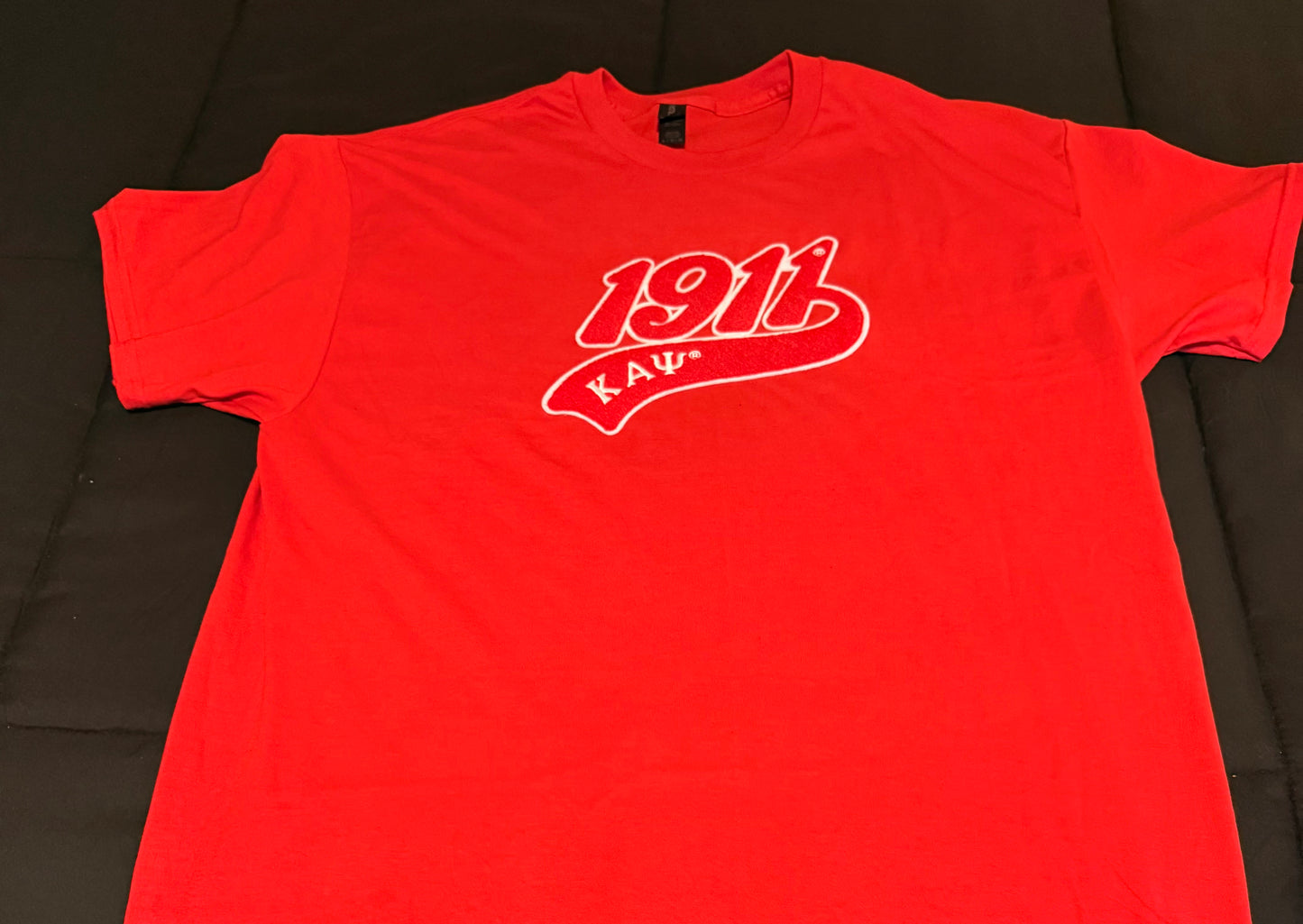 1911 ΚΑΨ chenille patch t-shirt
