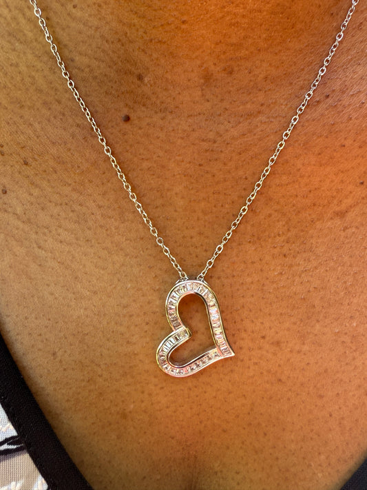 Floating heart pendant necklace