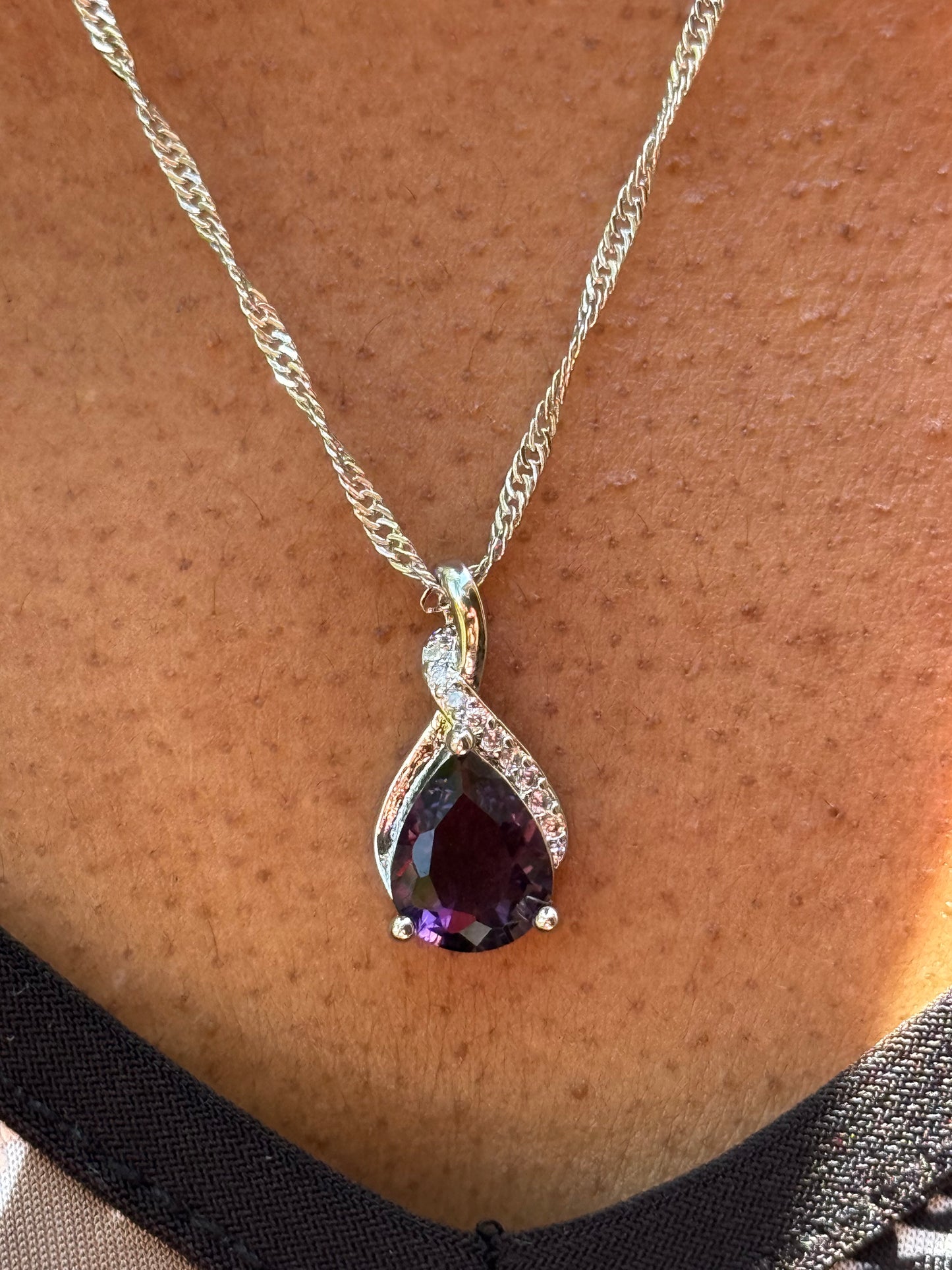 Amethyst pendant necklace