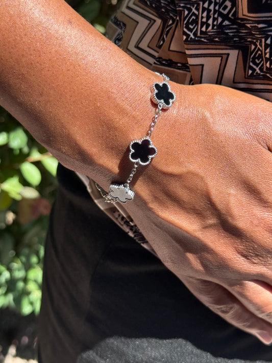 4 leaf clover adjustable bracelet