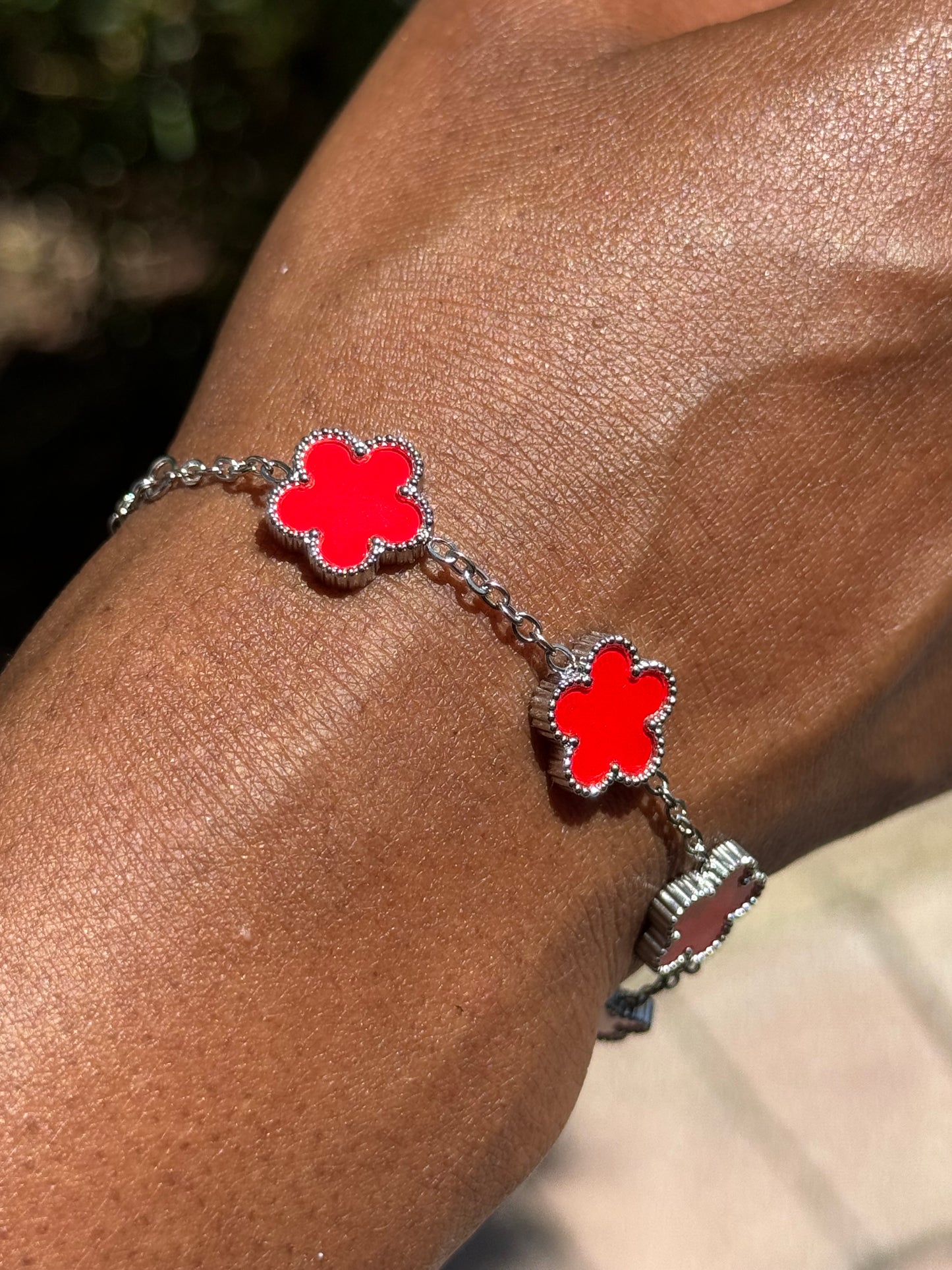 4 leaf clover adjustable bracelet