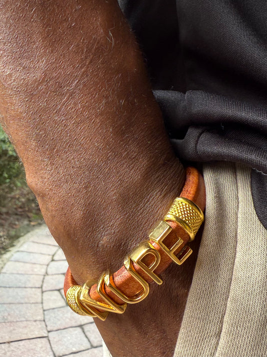 Gold NUPE Regaliz leather bracelet