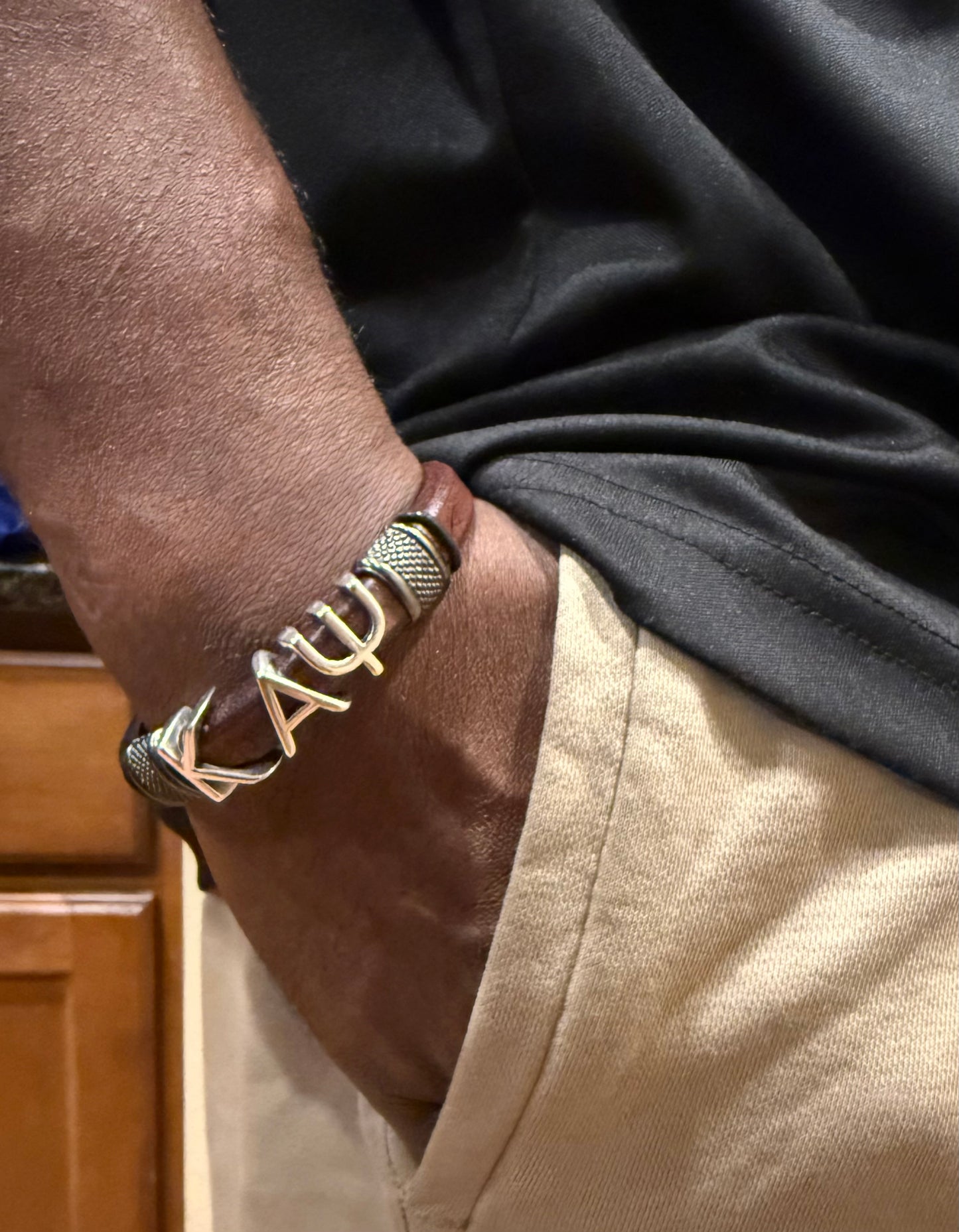 Brown Kappa Alpha Psi Regaliz bracelet
