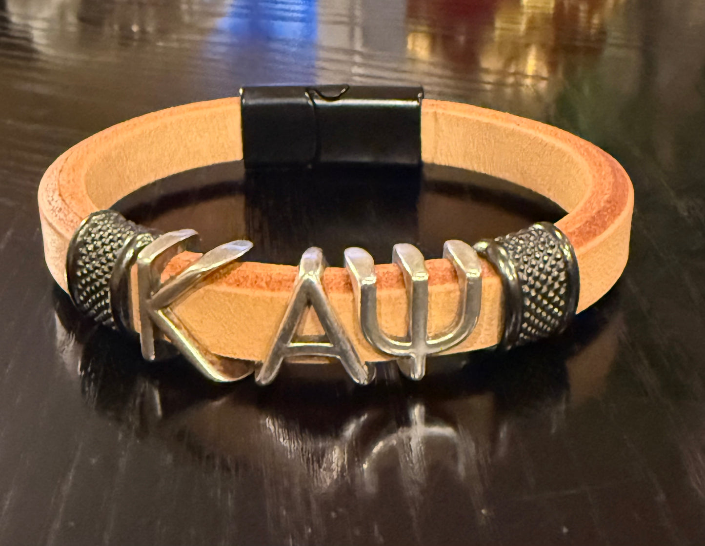 Tan regaliz Kappa Alpha Psi bracelet