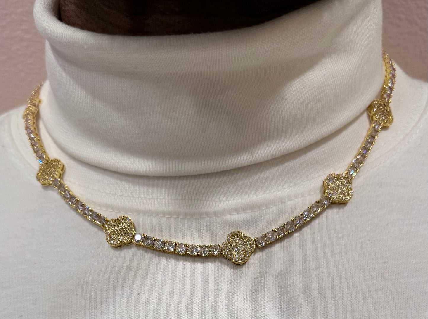 4 leaf clover 18k tennis chain