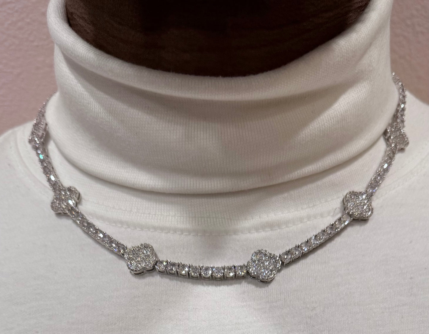 4 leaf clover 18k tennis chain