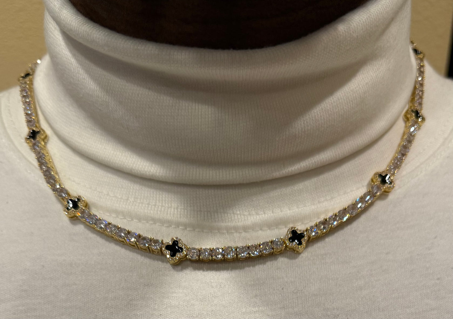 4 leaf clover 18k Cubic Zirconia tennis chain