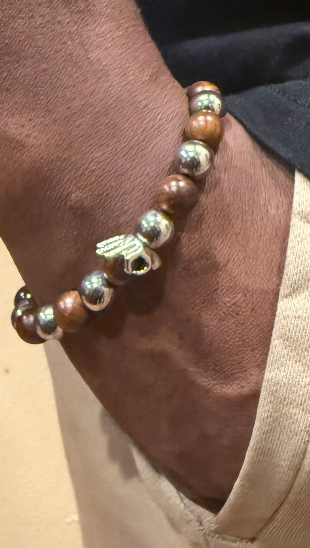 "Yo" brown wood and hematite beaded bracelet