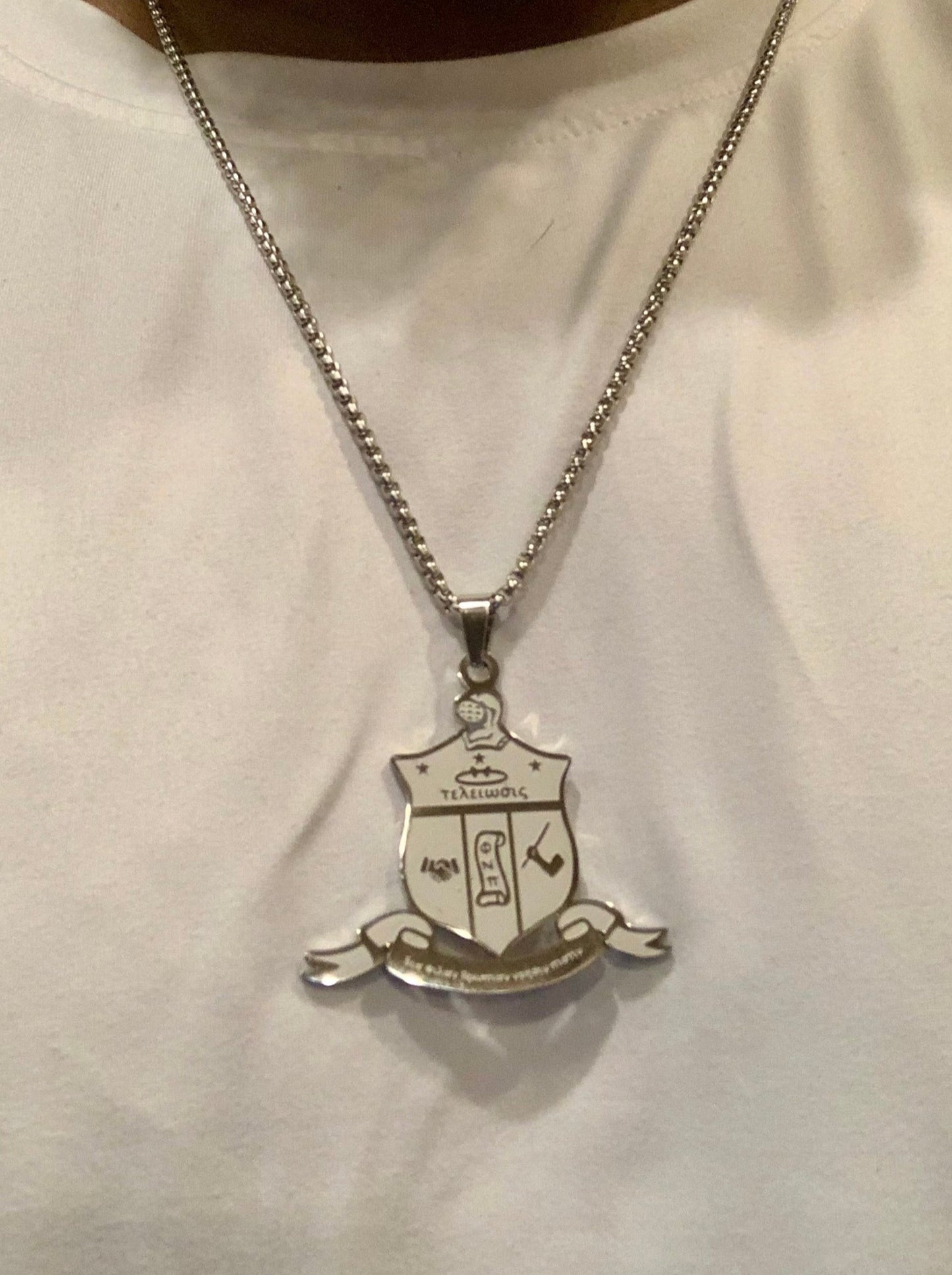 Silver Coat of Arms Standard box chain